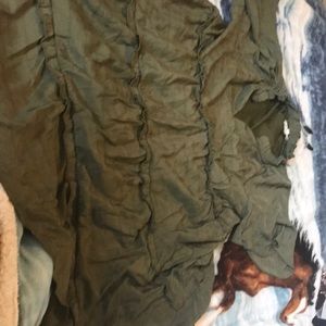 Never been worn but doesn’t have tags